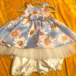 Formal Dress Baby Girl with Daisies